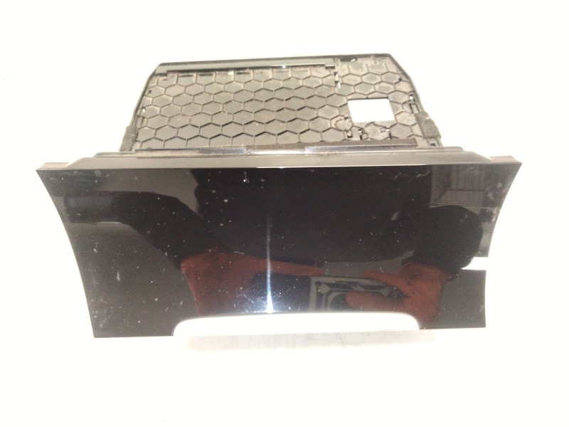 Recambio de guantera superior central para volkswagen golf vii (5g1, bq1, be1, be2) 2.0 tdi referencia OEM IAM 5G1863391  