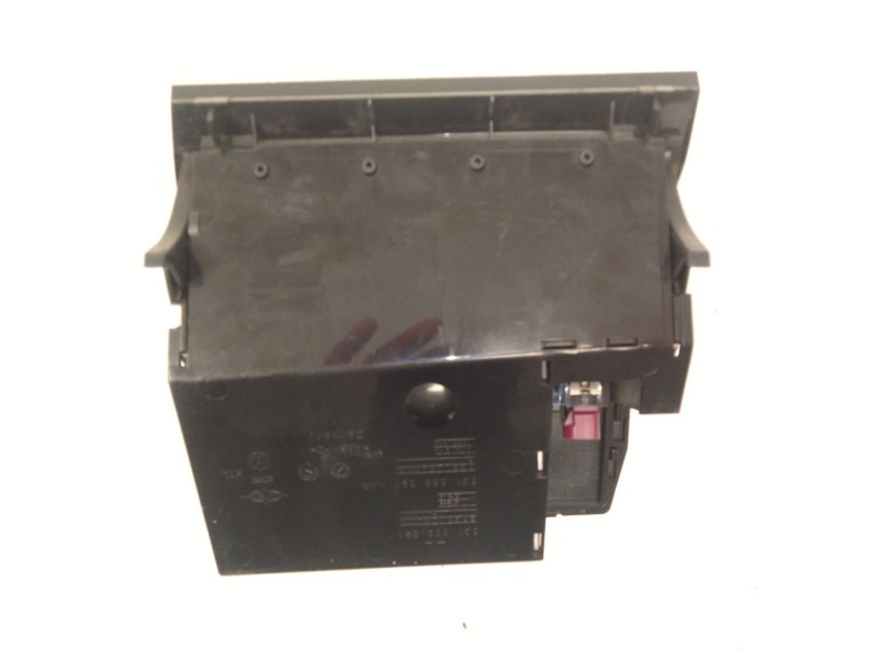 Recambio de guantera superior central para volkswagen golf vii (5g1, bq1, be1, be2) 2.0 tdi referencia OEM IAM 5G1863391  