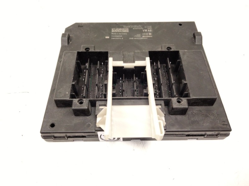 Recambio de modulo confort para volkswagen golf vii (5g1, bq1, be1, be2) 2.0 tdi referencia OEM IAM 5Q0937084  