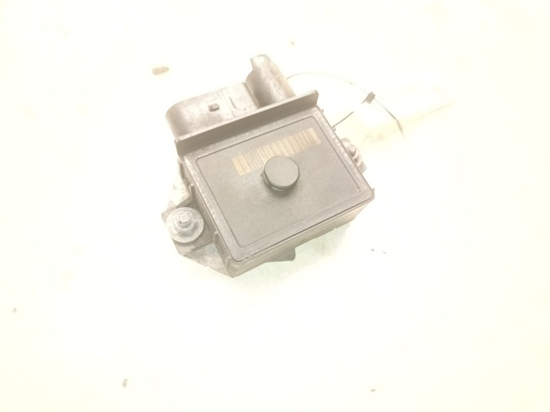 Recambio de modulo electronico para bmw 1 (e81) 120 d referencia OEM IAM 779800006  