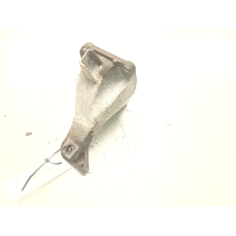 Recambio de soporte motor derecho superior para bmw 1 (e81) 120 d referencia OEM IAM 22116781916  