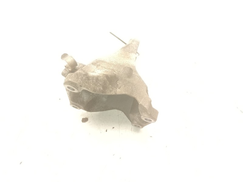 Recambio de soporte motor derecho superior para bmw 1 (e81) 120 d referencia OEM IAM 22116781916  