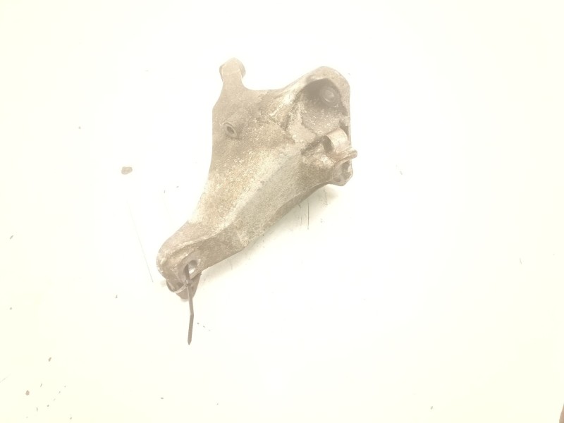 Recambio de soporte motor derecho superior para bmw 1 (e81) 120 d referencia OEM IAM 22116781916  