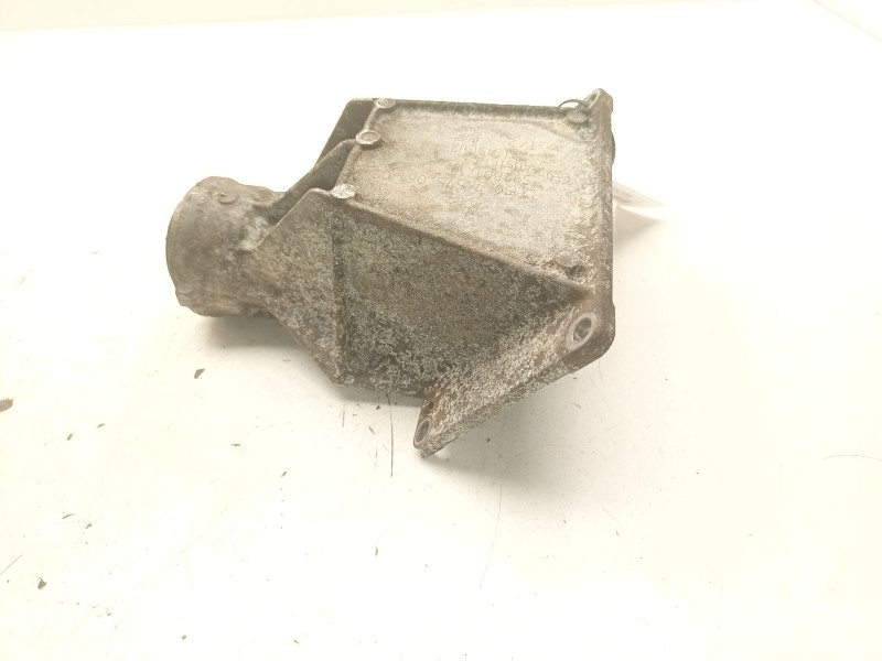 Recambio de soporte del diferencial para bmw x1 (e84) sdrive 20 d referencia OEM IAM 31507575061  