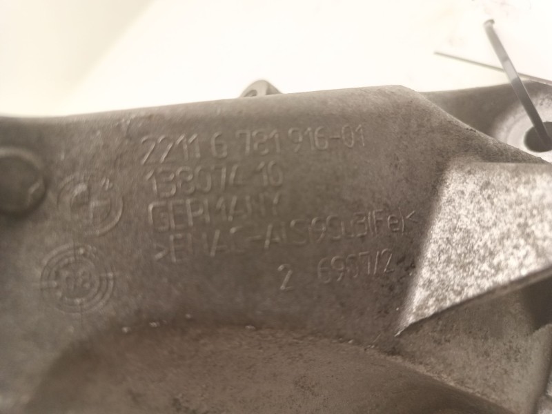 Recambio de soporte motor derecho superior para bmw 1 descapotable (e88) 120 d referencia OEM IAM 22116781916  