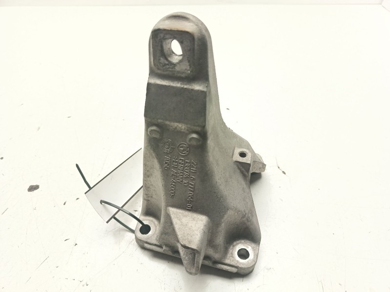 Recambio de soporte motor derecho superior para bmw 1 (f20) 114 d referencia OEM IAM 22116777064  