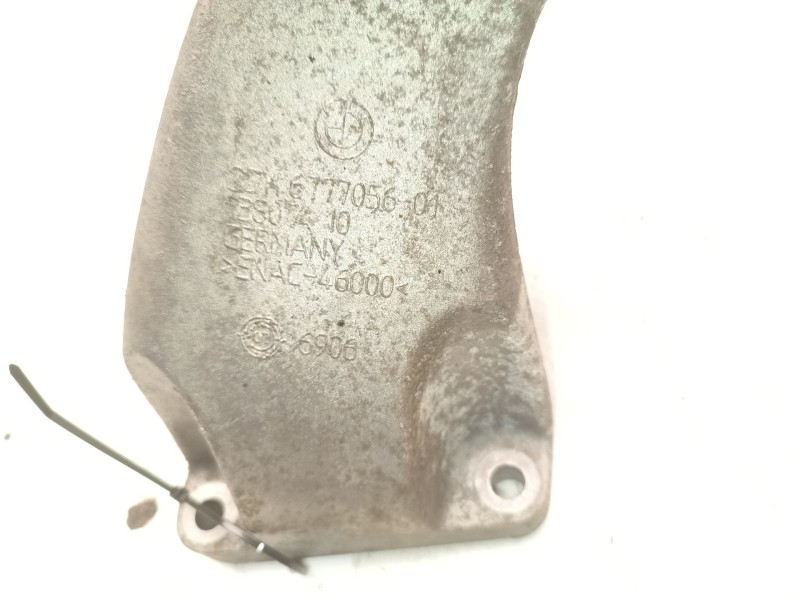 Recambio de soporte motor derecho superior para bmw 5 touring (e61) 530 d referencia OEM IAM 22116777056  