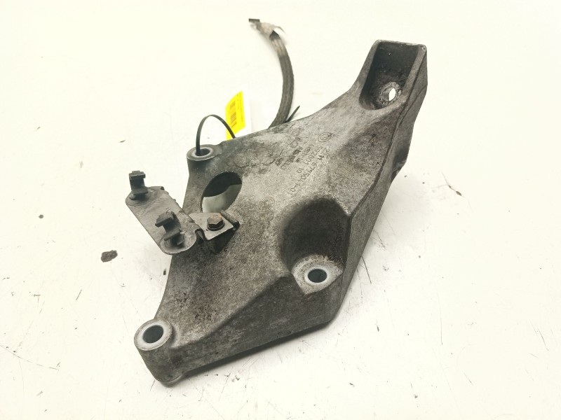 Recambio de soporte motor izquierdo superior para bmw 1 (e87) 118 d referencia OEM IAM 22116775041  