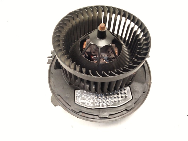 Recambio de motor calefaccion para volkswagen golf vii (5g1, bq1, be1, be2) 2.0 tdi referencia OEM IAM 5Q1819021  