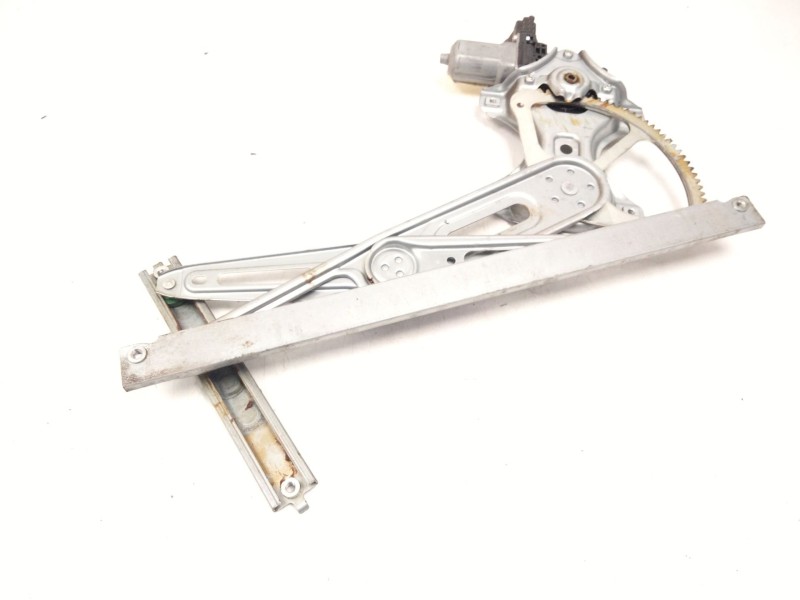 Recambio de elevalunas delantero derecho para toyota yaris active referencia OEM IAM   