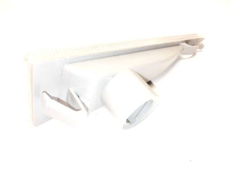 Recambio de piloto lateral izquierdo para » otros... premium 370.26 g 6x2 referencia OEM IAM 3101228 15805755 ALKAR3101228