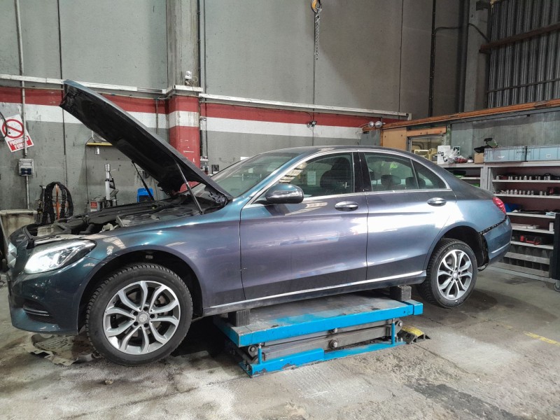 mercedes-benz clase c (w205) del año 2014