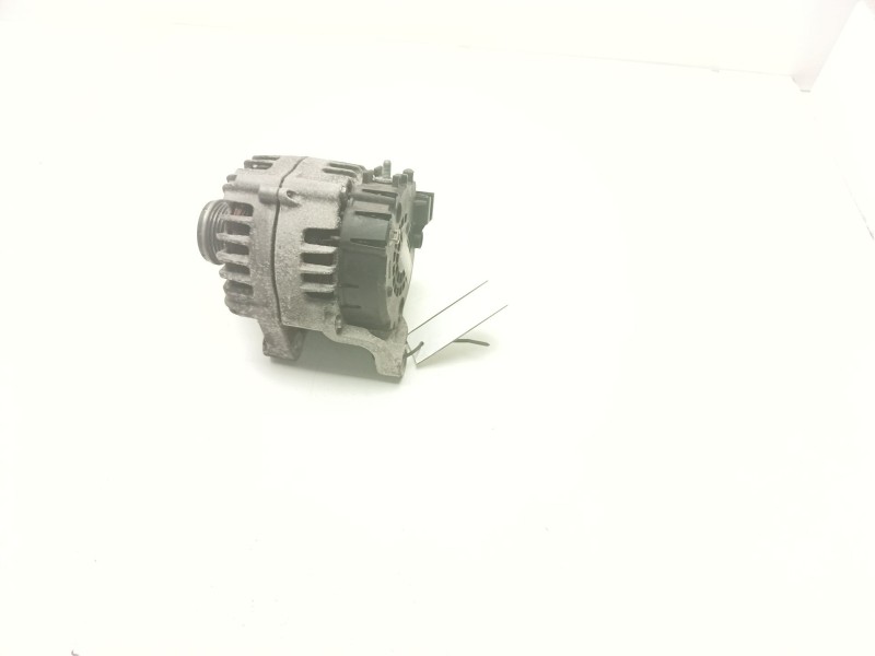 Recambio de alternador para bmw 5 (f10) 520 d referencia OEM IAM 8507625  