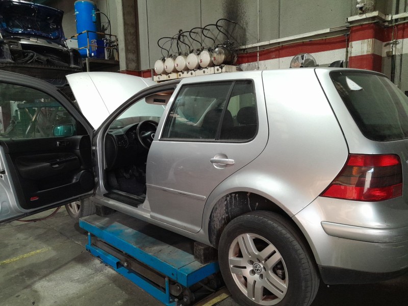 volkswagen golf iv (1j1) del año 2000