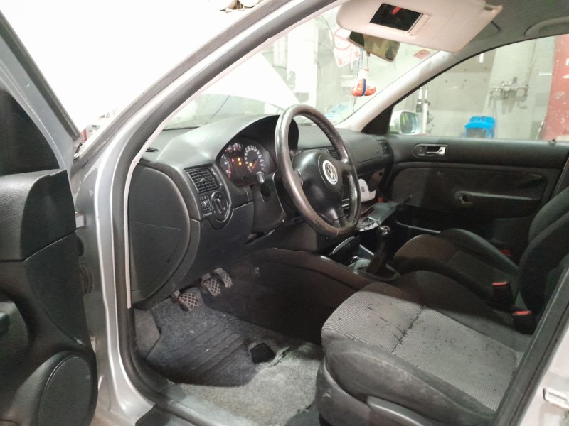 volkswagen golf iv (1j1) del año 2000