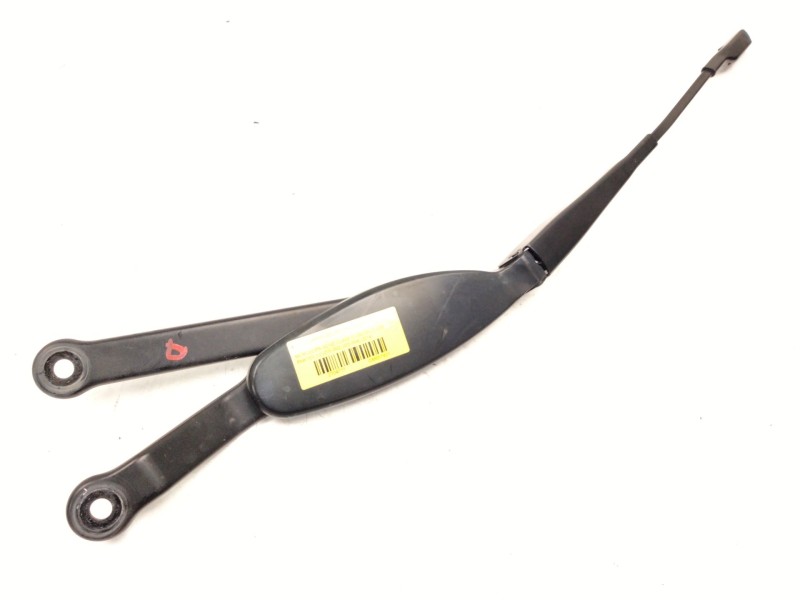 Recambio de brazo limpia delantero derecho para mercedes-benz clase c (w205) c 220 bluetec / d (205.002, 205.004) referencia OEM