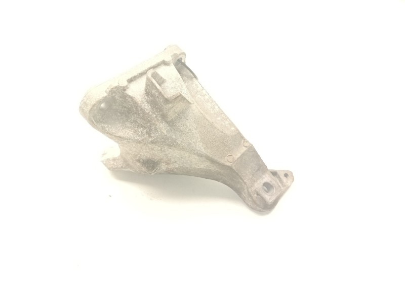 Recambio de soporte motor derecho superior para bmw 1 coupé (e82) 120 d referencia OEM IAM 22116781916  
