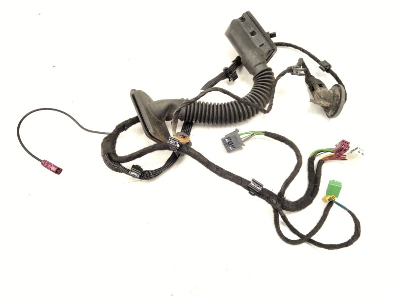 Recambio de instalacion puerta delantera izquierda para mercedes-benz clase c (w205) c 220 bluetec / d (205.002, 205.004) refere