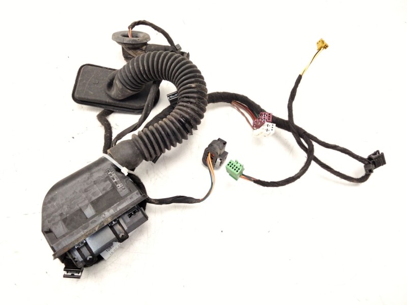 Recambio de instalacion puerta trasera izquierda para mercedes-benz clase c (w205) c 220 bluetec / d (205.002, 205.004) referenc