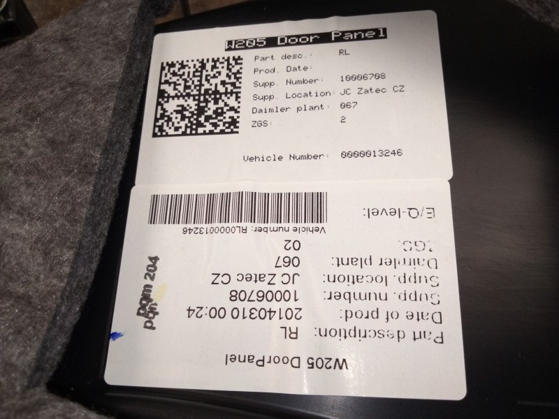Recambio de guarnecido puerta trasera izquierda para mercedes-benz clase c (w205) c 220 bluetec / d (205.002, 205.004) referenci