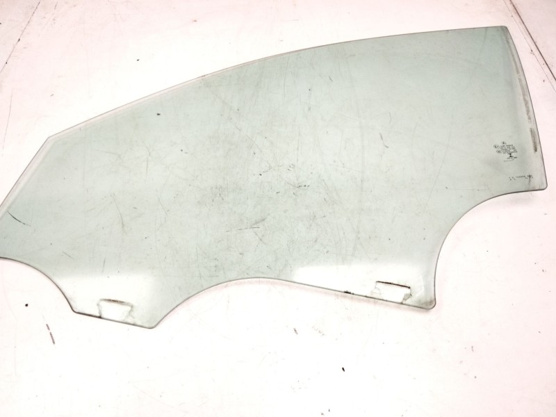 Recambio de luna delantera izquierda para mercedes-benz clase c (w205) c 220 bluetec / d (205.002, 205.004) referencia OEM IAM 4