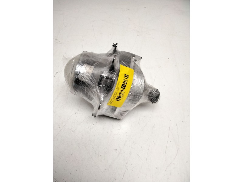 Recambio de faro antiniebla derecho para bmw 3 (e46) 330 i referencia OEM IAM E1E12P  