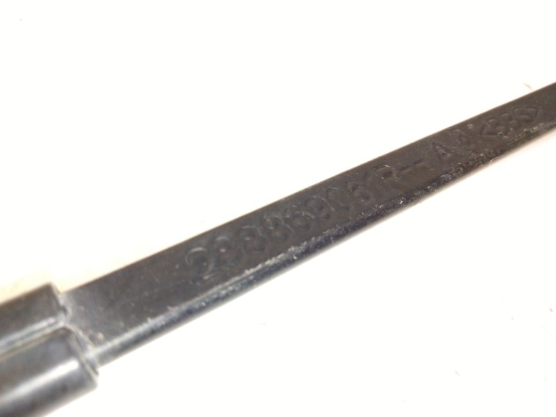 Recambio de brazo limpia delantero derecho para dacia lodgy (js_) 1.5 dci referencia OEM IAM   