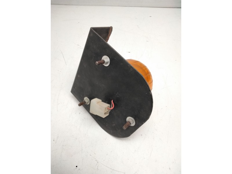 Recambio de luz flash pace car ii para magirus-deutz d-series 130d15fk referencia OEM IAM LUZGIRATORIA  