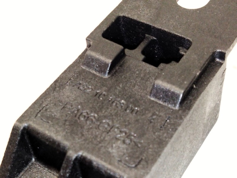 Recambio de antena para mercedes-benz clase c (w205) c 220 bluetec / d (205.002, 205.004) referencia OEM IAM A1668200075  