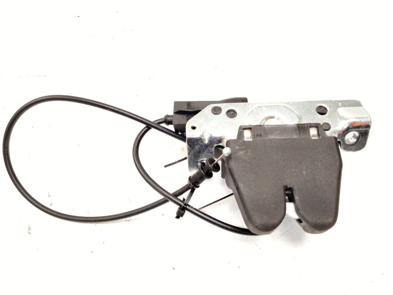 Recambio de cerradura maletero / porton para mercedes-benz clase c (w205) c 220 bluetec / d (205.002, 205.004) referencia OEM IA