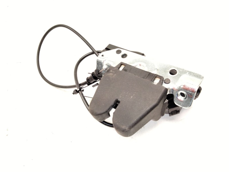 Recambio de cerradura maletero / porton para mercedes-benz clase c (w205) c 220 bluetec / d (205.002, 205.004) referencia OEM IA