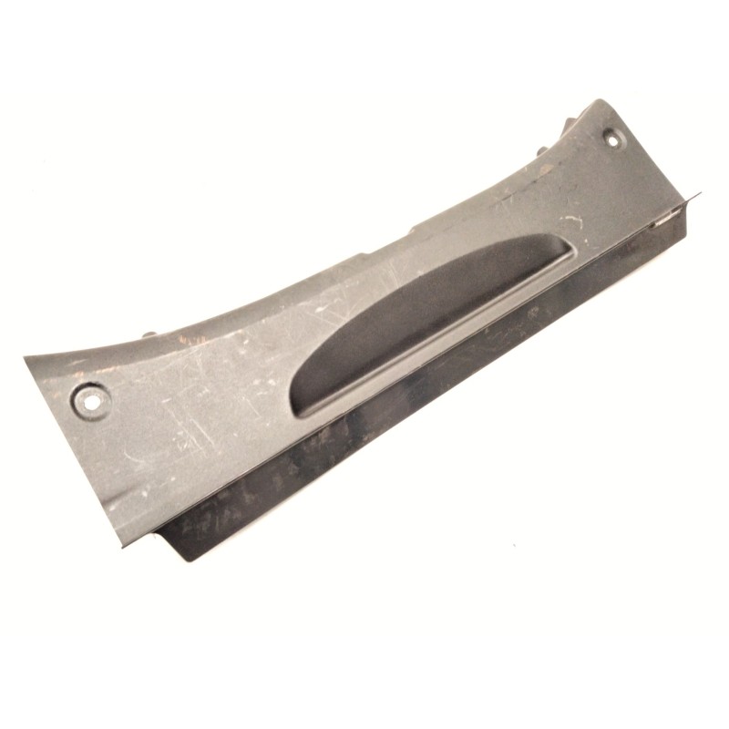 Recambio de moldura trasera para mercedes-benz clase c (w205) c 220 bluetec / d (205.002, 205.004) referencia OEM IAM A205690034