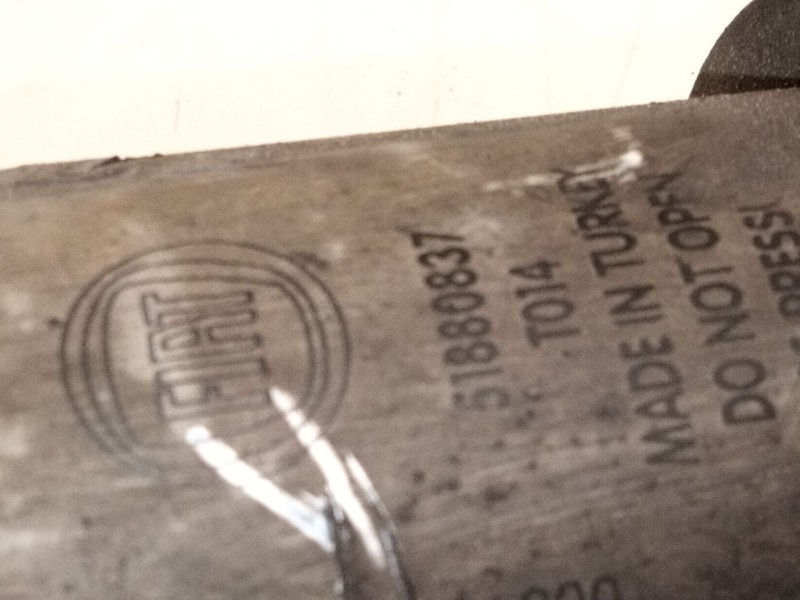 Recambio de amortiguador delantero izquierdo para opel combo furgoneta/monovolumen (x12) 1.3 cdti (b05) referencia OEM IAM 51880