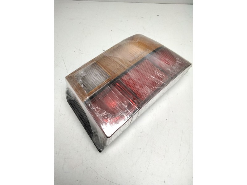 Recambio de piloto trasero derecho para fiat croma (154_) 2000 cht referencia OEM IAM 294570  