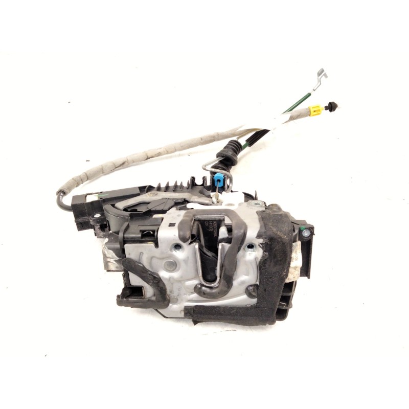 Recambio de cerradura puerta trasera derecha para mercedes-benz clase c (w205) c 220 bluetec / d (205.002, 205.004) referencia O