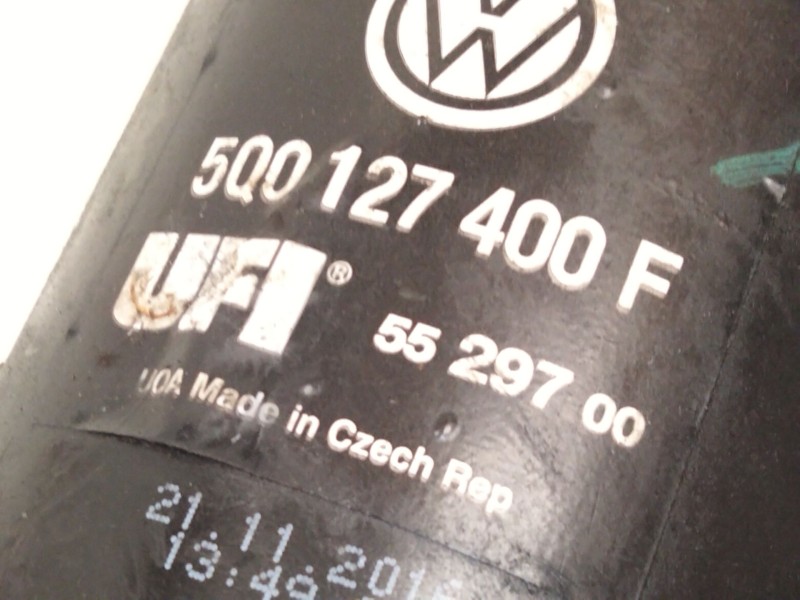 Recambio de filtro gasoil para volkswagen golf vii (5g1, bq1, be1, be2) 2.0 tdi referencia OEM IAM 5Q0127400  
