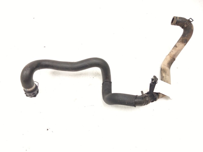 Recambio de tubo radiador para mercedes-benz clase c (w205) c 220 bluetec / d (205.002, 205.004) referencia OEM IAM A2058301902 