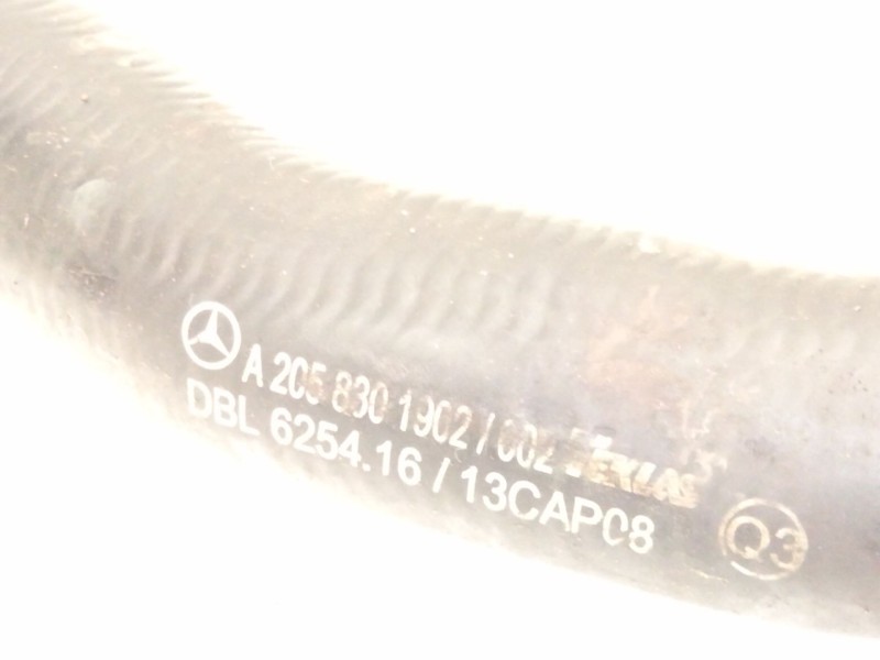 Recambio de tubo radiador para mercedes-benz clase c (w205) c 220 bluetec / d (205.002, 205.004) referencia OEM IAM A2058301902 