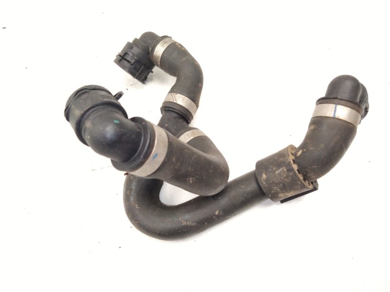 Recambio de tubo radiador para mercedes-benz clase c (w205) c 220 bluetec / d (205.002, 205.004) referencia OEM IAM A2055013784 