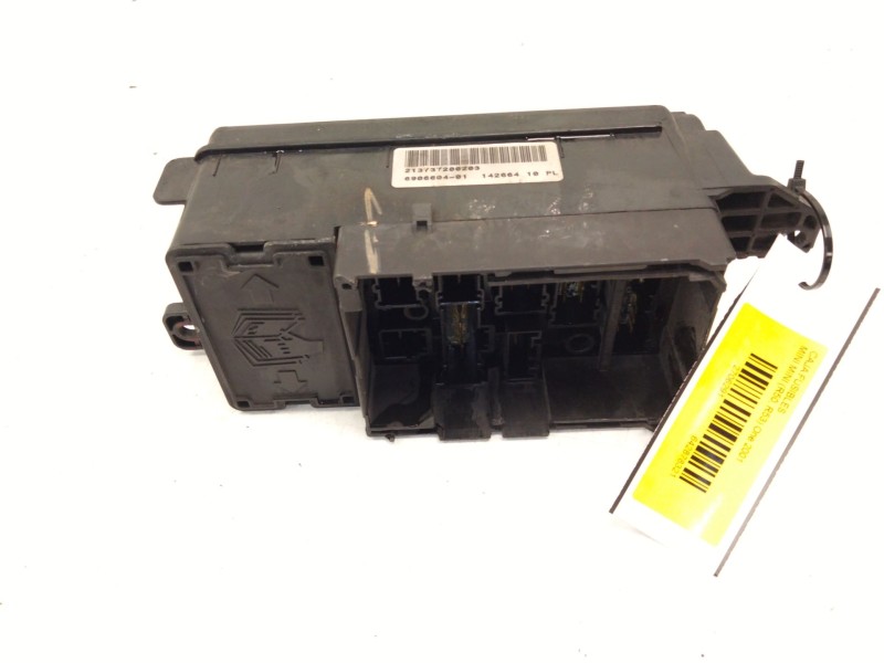 Recambio de caja fusibles para mini mini (r50, r53) one referencia OEM IAM 142664  