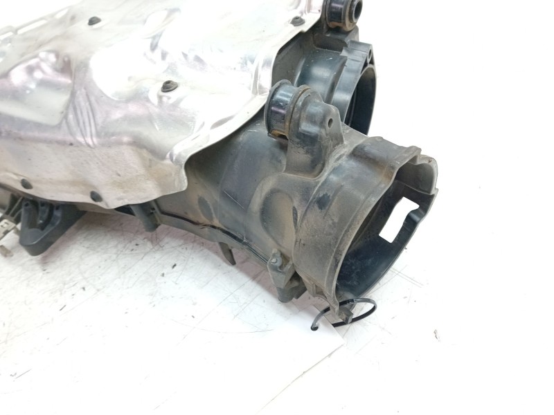 Recambio de caja filtro de aire para mercedes-benz clase c (w205) c 220 bluetec / d (205.002, 205.004) referencia OEM IAM   