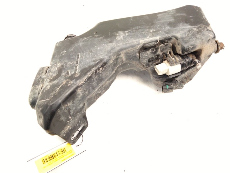 Recambio de deposito limpia para mercedes-benz clase c (w205) c 220 bluetec / d (205.002, 205.004) referencia OEM IAM A205860086