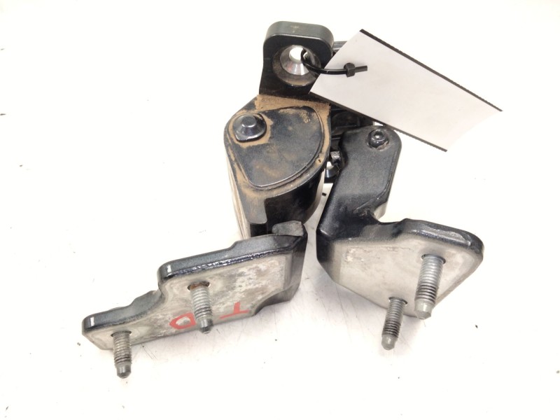 Recambio de bisagra trasera derecha para mercedes-benz clase c (w205) c 220 bluetec / d (205.002, 205.004) referencia OEM IAM   