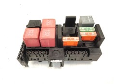 Recambio de caja reles para mercedes-benz clase c (w205) c 220 bluetec / d (205.002, 205.004) referencia OEM IAM A2059062501  