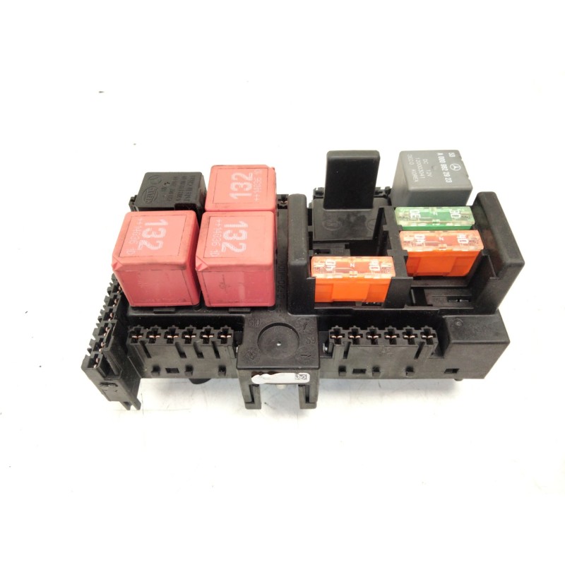 Recambio de caja reles para mercedes-benz clase c (w205) c 220 bluetec / d (205.002, 205.004) referencia OEM IAM A2059062501  