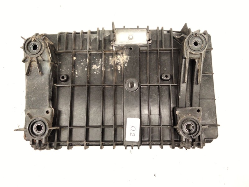 Recambio de soporte bateria para mercedes-benz clase c (w205) c 220 bluetec / d (205.002, 205.004) referencia OEM IAM A205620001