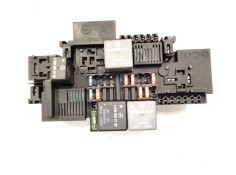 Recambio de caja reles para mercedes-benz clase c (w205) c 220 bluetec / d (205.002, 205.004) referencia OEM IAM A2229063701  