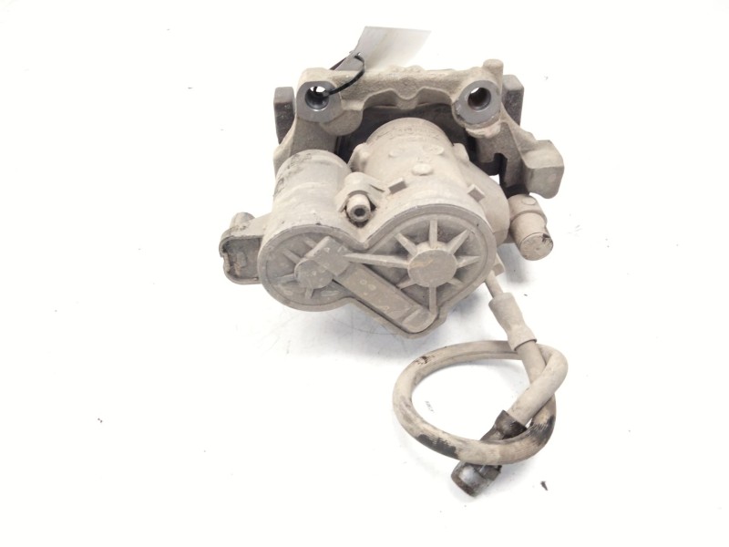 Recambio de pinza freno trasera izquierda para mercedes-benz clase c (w205) c 220 bluetec / d (205.002, 205.004) referencia OEM 