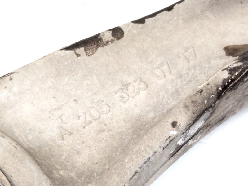 Recambio de bieleta estabilizadora delantera izquierda para mercedes-benz clase c (w205) c 220 bluetec / d (205.002, 205.004) re