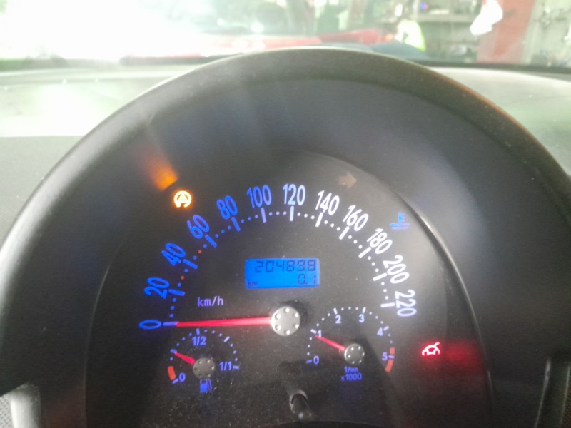 volkswagen new beetle (9c1, 1c1) del año 2002